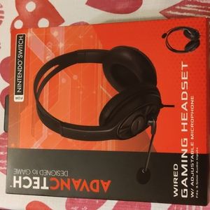 AdvancTech wired gaming headset